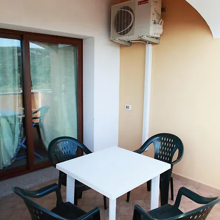 Aparthotel Rosanna Isola Rossa